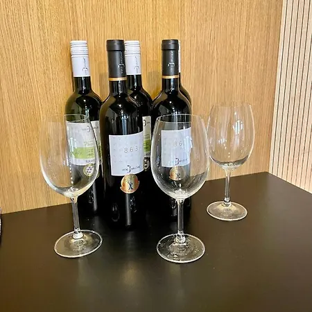 Moderni Se Soukromou Vinotekou Apartman *